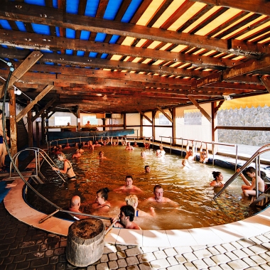 Тури на термальні джерела України