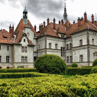 Тур в Закарпаття на 3 дні. Екскурсія в замок Шенборнів для колективів