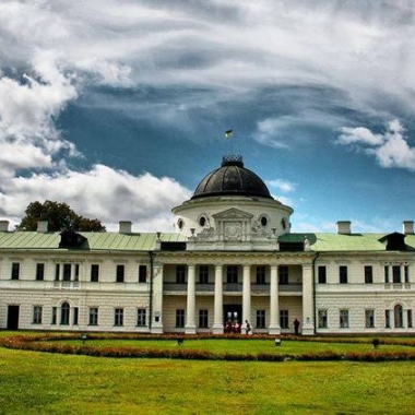 Дворец в Качановке