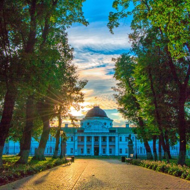 Екскурсія в Качанівку з Києва