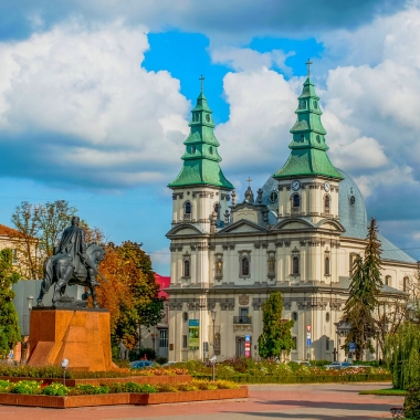 Тур в Тернопіль - Замки Тернопільщини