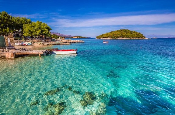 Автобус з Дурреса до Києва. Проїзд з Албанії до Києва