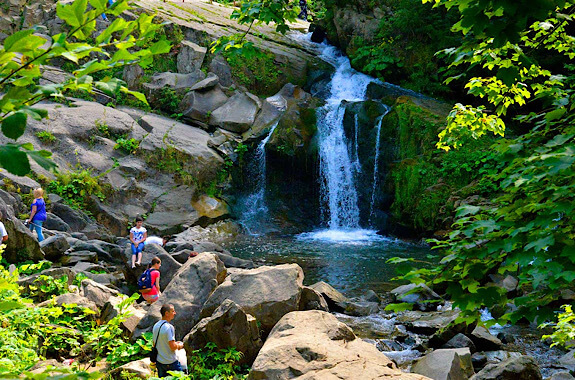 картинка Водопада Каменка