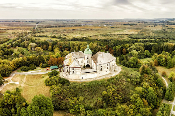 Картинка Олесский Замок
