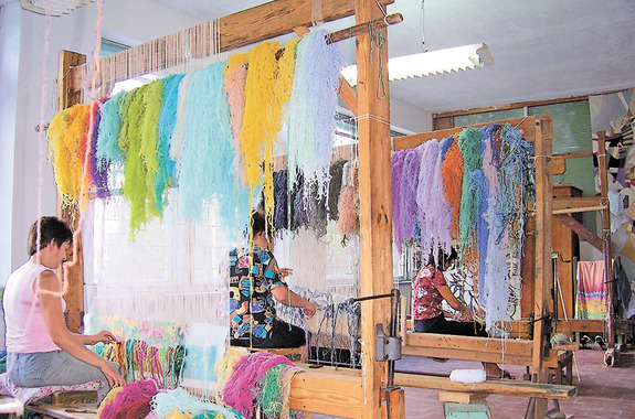 Екскурсія в всеукраїнський центр вишивки та килимарства