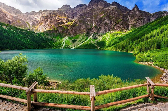 Картинка озеро морское око