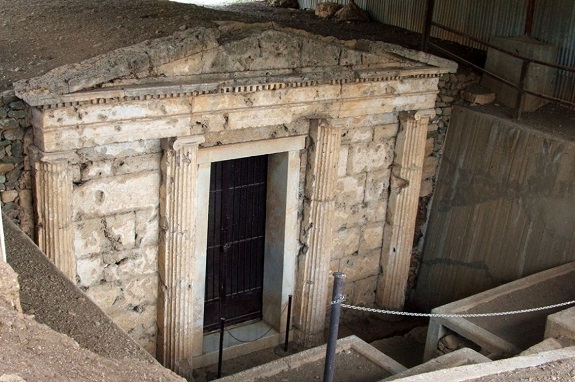 Екскурсія у Вергіну