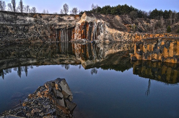 Фото Базальтовий кар’єр