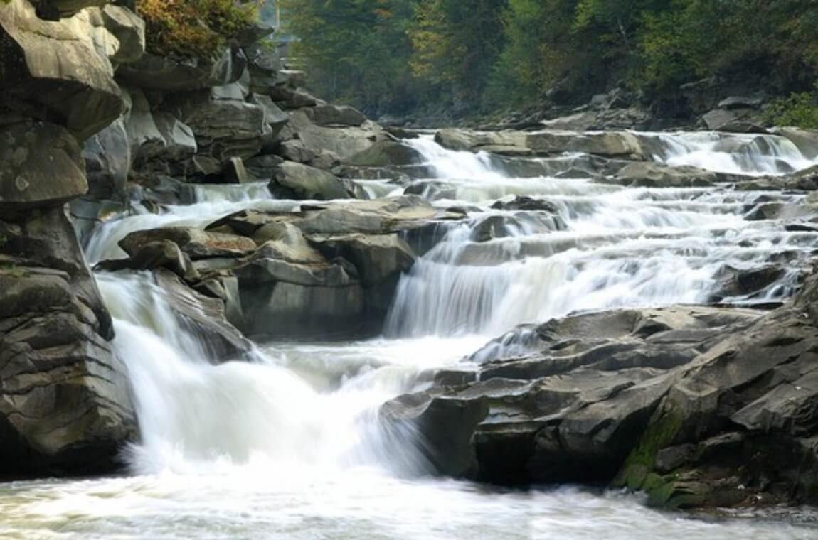 Водоспад Пробій у Яремче