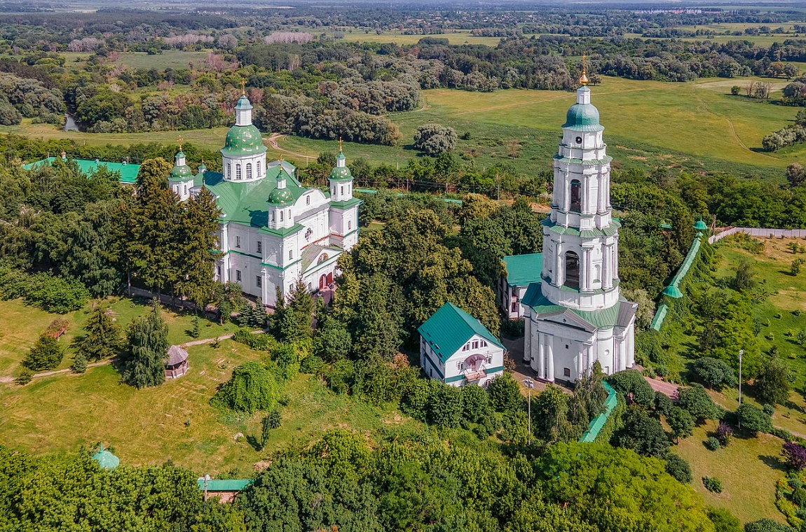Панорама Мгарского монастыря