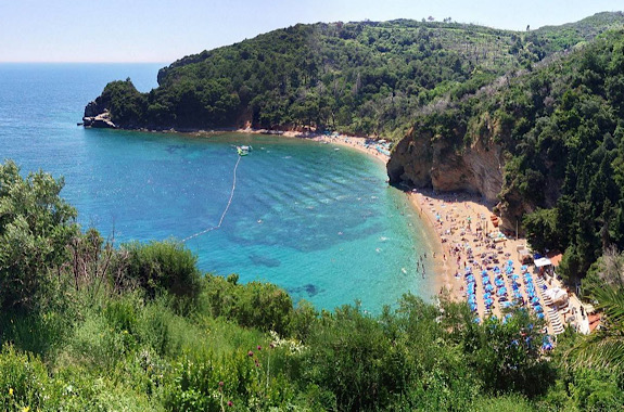 Малюнок відпочинок на пляжі Будва