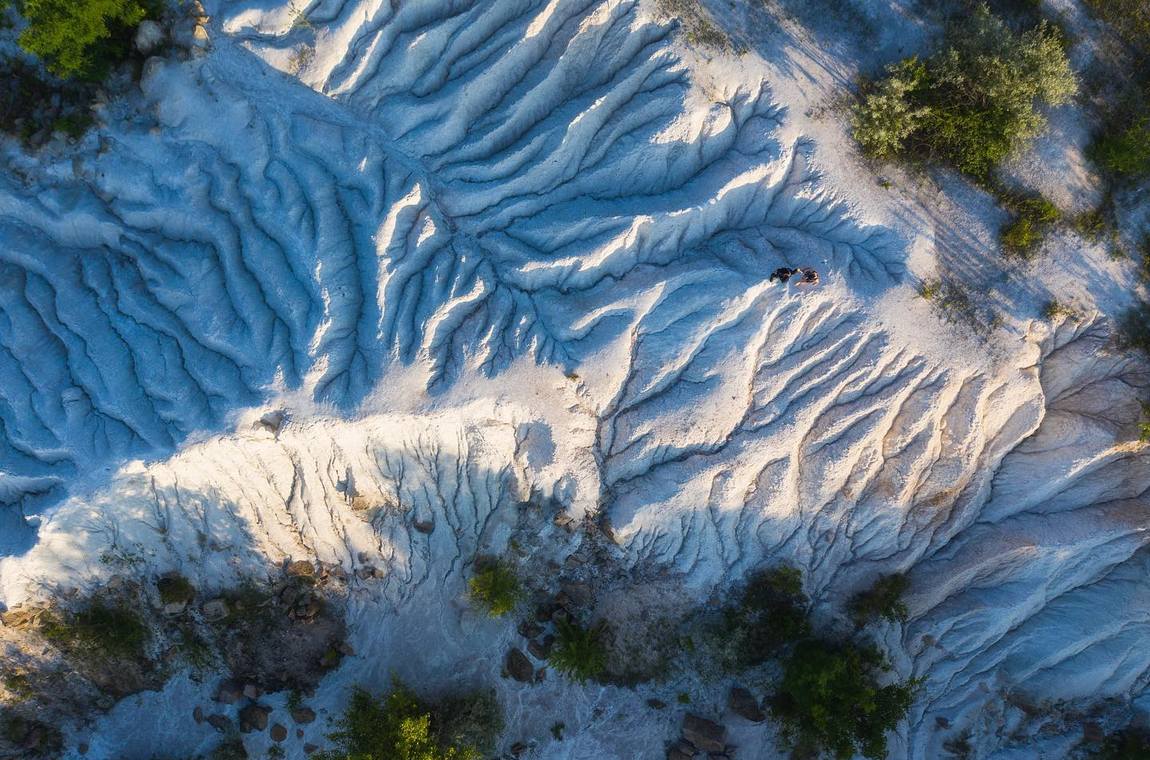 белые скалы