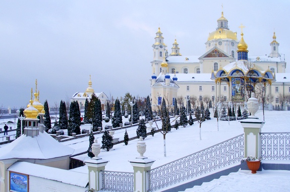 Картинка тур в Почаев зимой