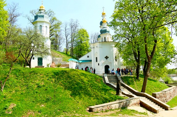 Фото поїздка до Антонієвих печер.