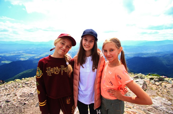 Путевки в детский лагерь из Киева