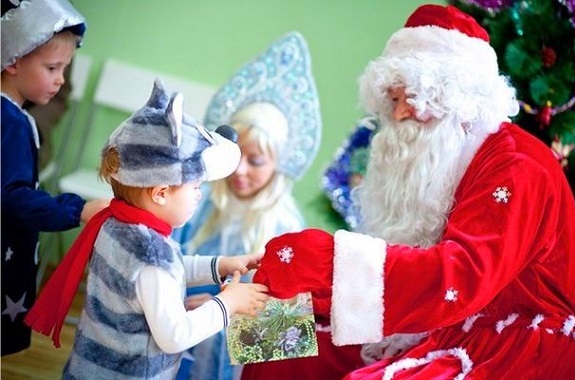 Картинка поездка к деду морозу на экскурсию