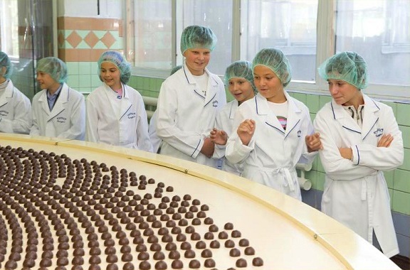 Фото поездка на фабрику Рошен