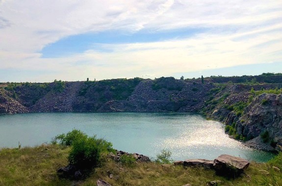 Зображення поїздка на скеля МОПРа