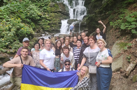 Картинка екскурсія на водоспад Шипот