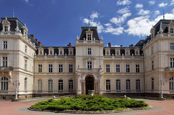 Картинка палац потоцких