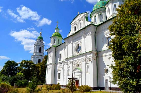 Картинка поездка в Мгарский монастырь