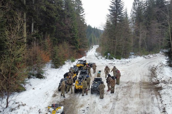 Картинка джип тур в Буковинські Карпати