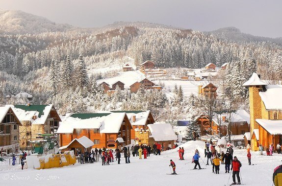 Картинка тур в Мигове на Новий Рік