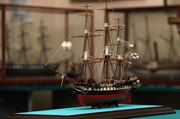 Зображення поїздка в морський музей