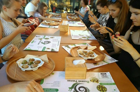 Дегустація равликів