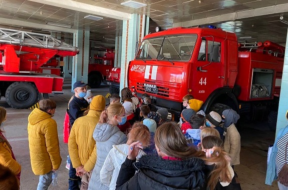 Фото екскурсія до пожежної частини