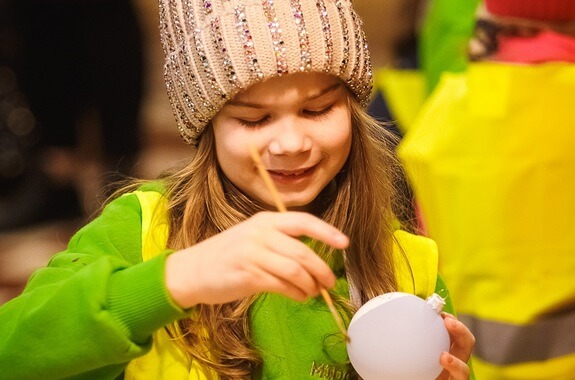 Розпис новорічної іграшки