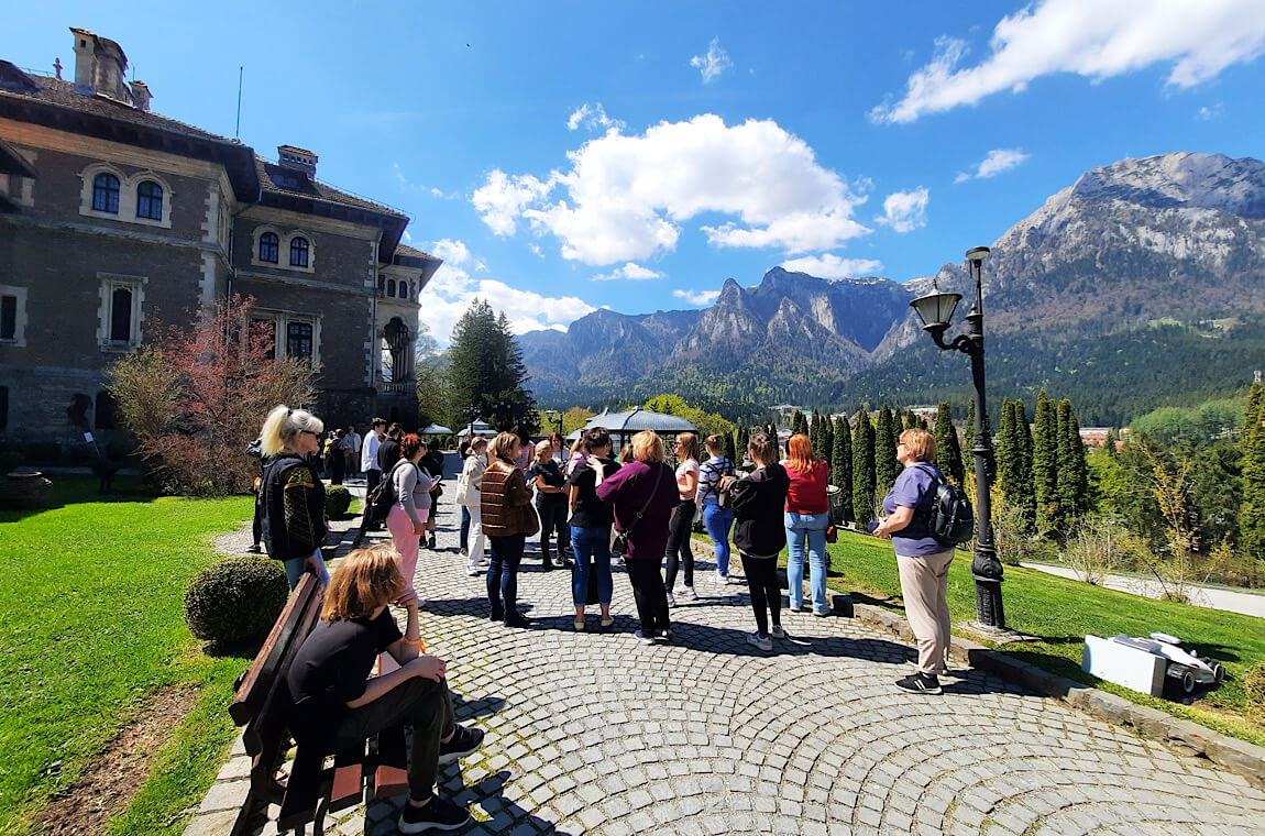 Картинка замок кантакузино