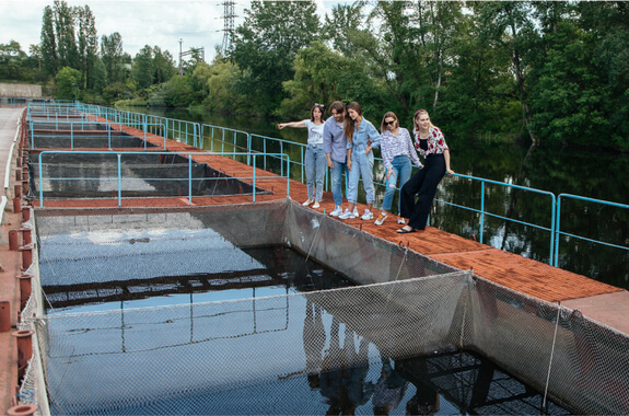 Картинка екскурсія на Осетрову ферму