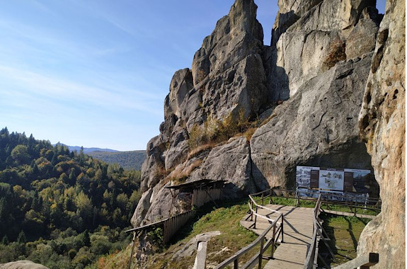 Картинка Тустань 