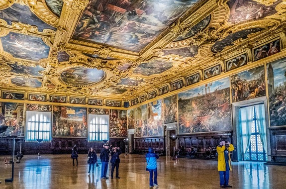 Палац Дожидей