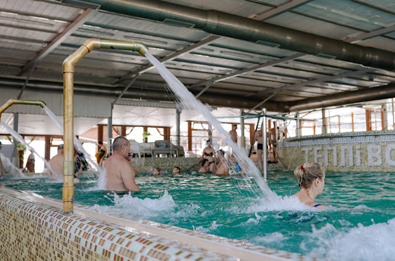 Картинка відпочинок у Велятино