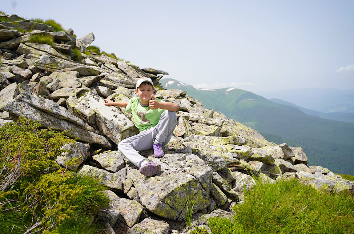 Кам'янисті стежки гори Хом'як