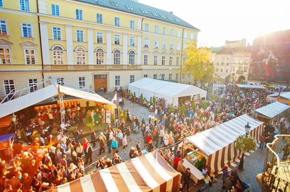 Тур у Львів восени